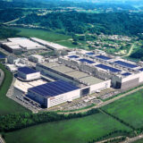 「家電の王様」の地位から転落 メーカーが夢見るテレビの可能性